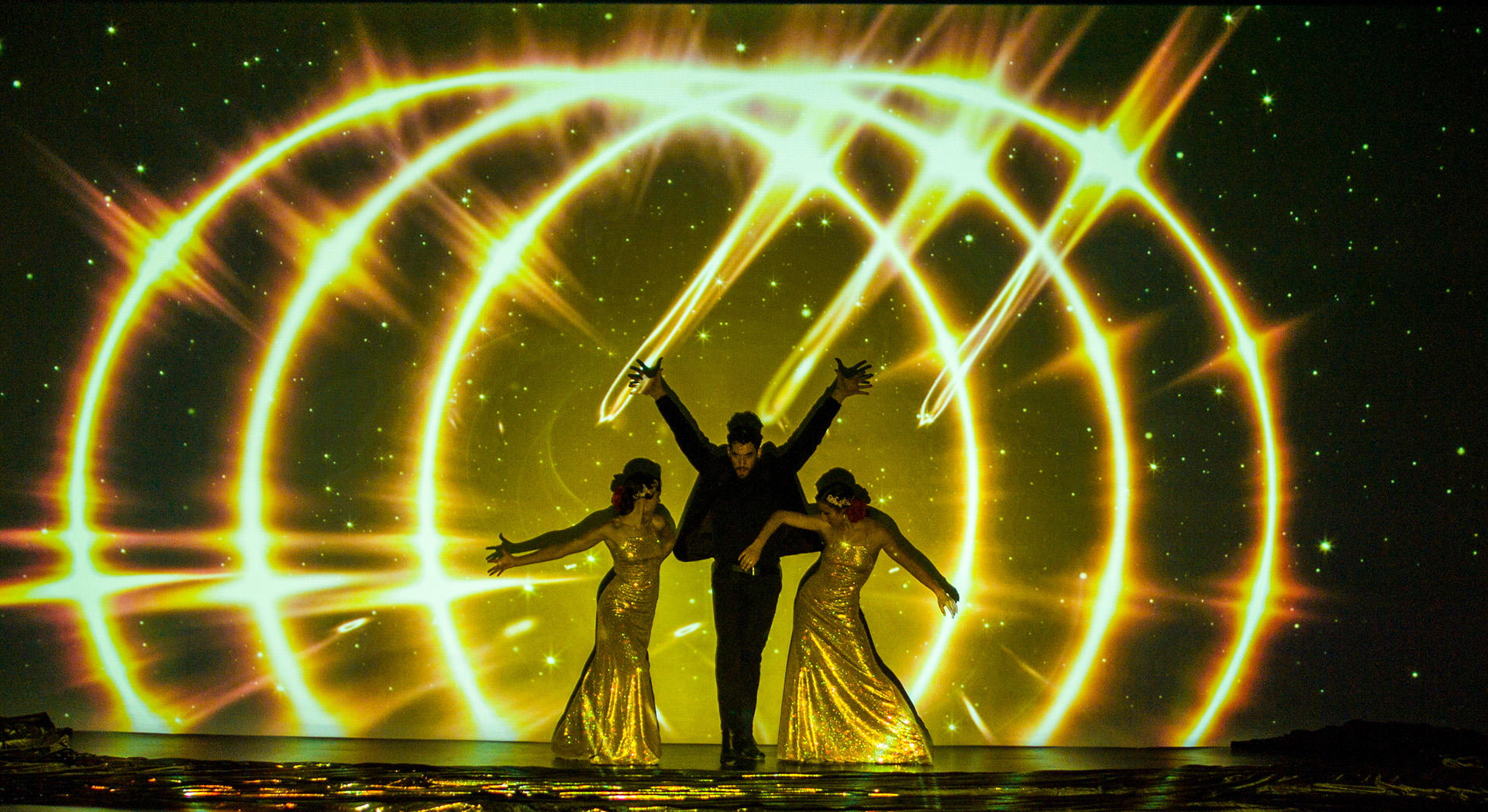 Visual Flamenco Show Andromeda, fusión de danza y videoarte, flamenco mapping