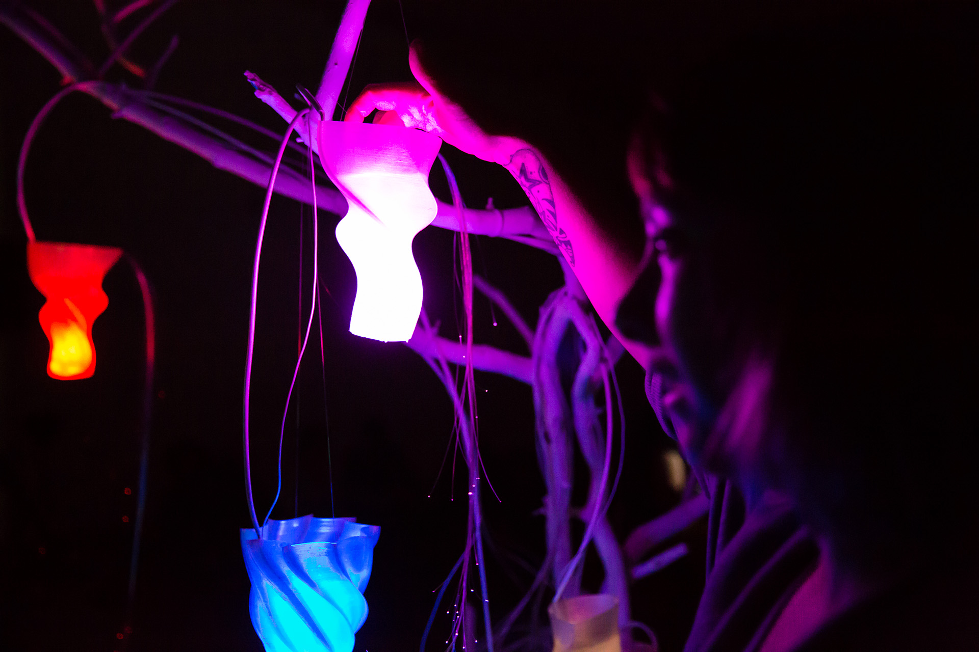 Instalaciones interactivas - Oberon's Tears